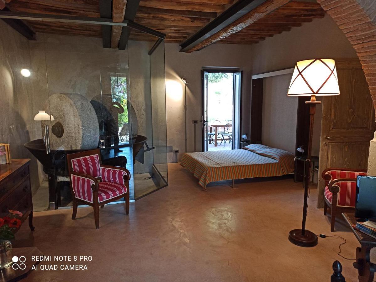 Villa Di Campagna Santa Giulia Carbonifera Extérieur photo