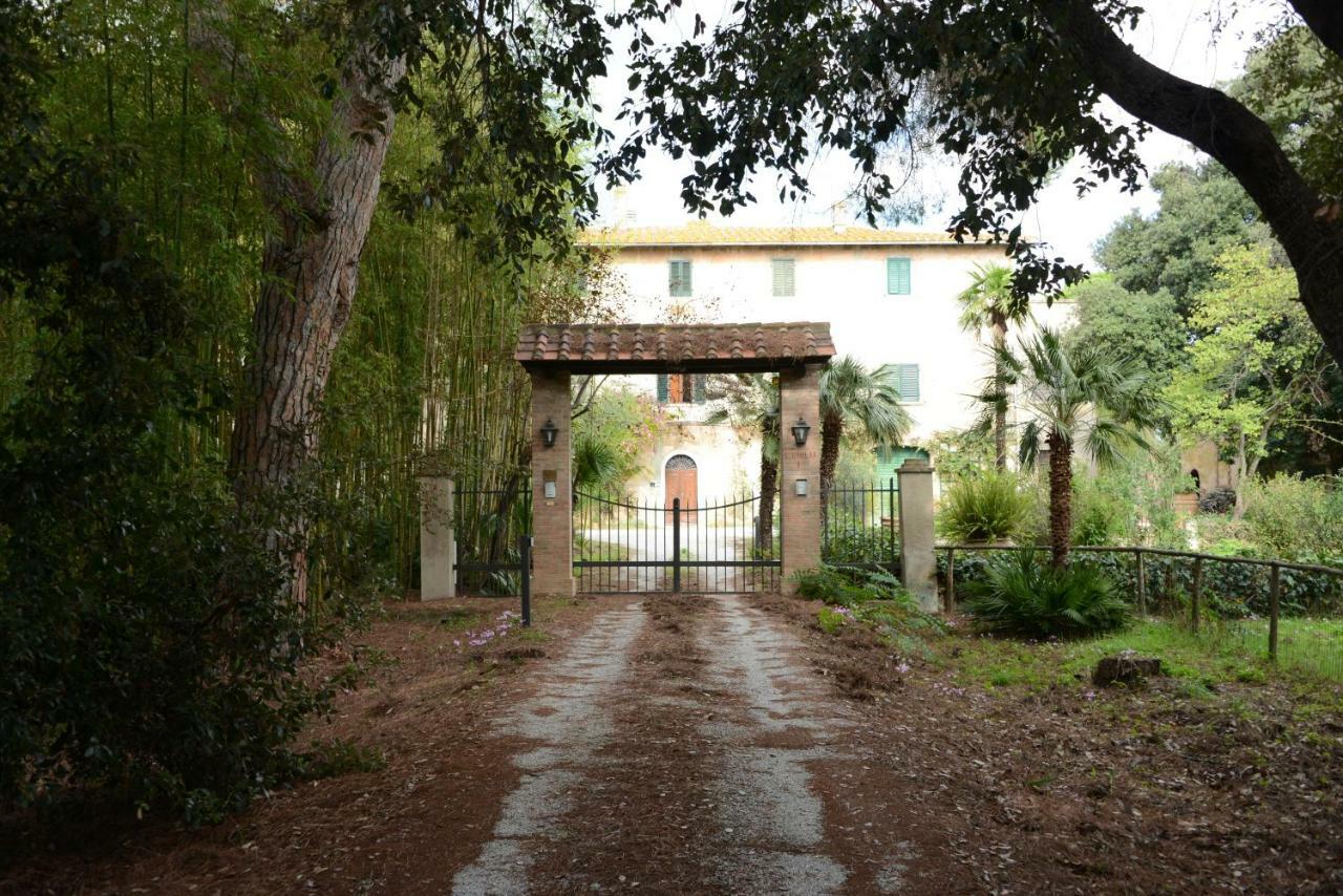 Villa Di Campagna Santa Giulia Carbonifera Extérieur photo